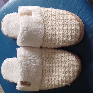 Slippers